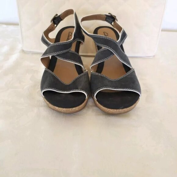 Womens Clarks Leather Wedge Sandals Shoes 10 M Blue Gray Buckle - Picture 2 of 12